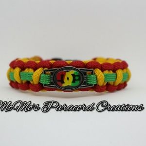 DC Paracord Bracelet. Handmade. All Sizes. New
